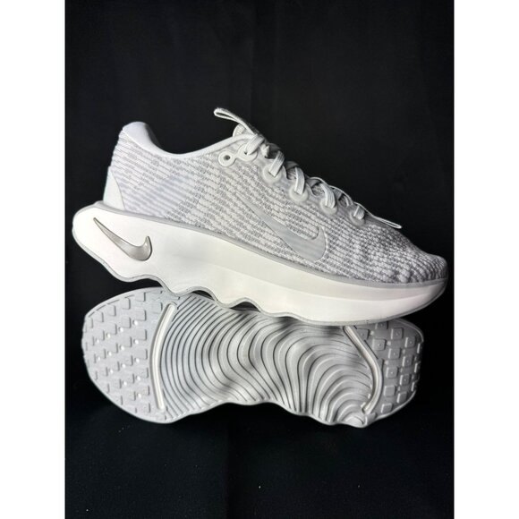 ❤️ H90- SIZE 7.5 WOMEN'S NIKE MOTIVA PHOTON DUST DV1238 010 - Picture 6 of 11